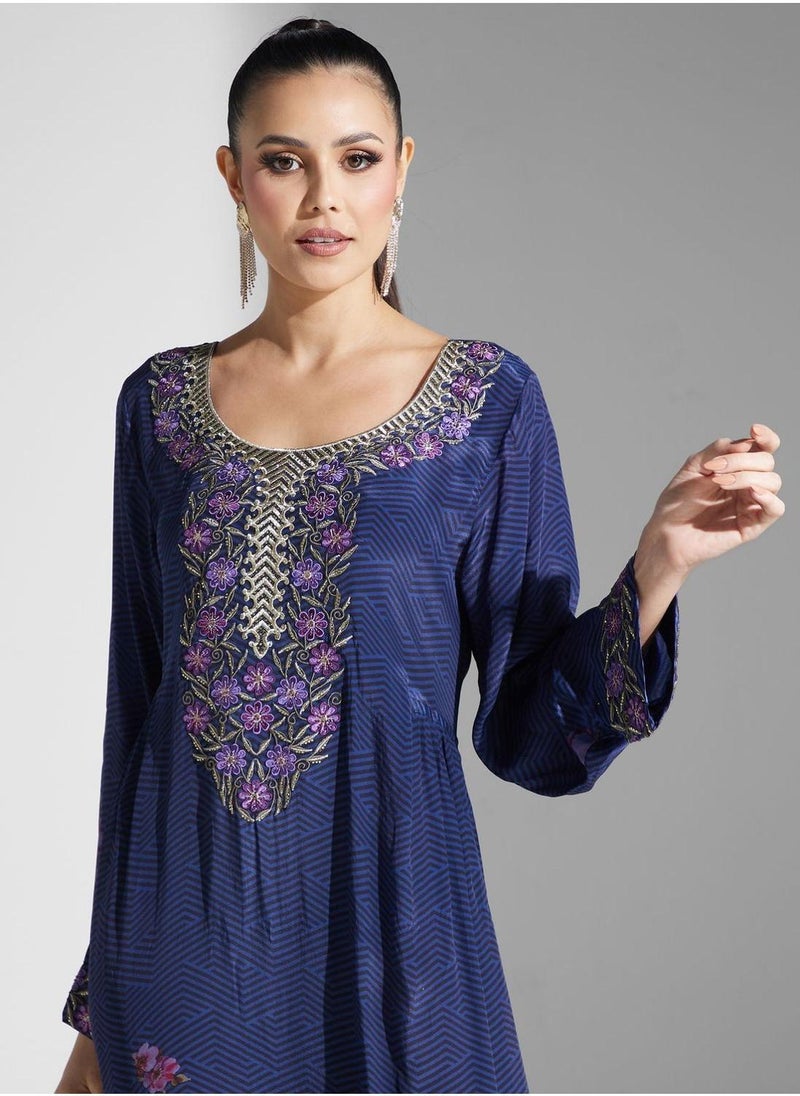 Embroidered Knitted Jalabiya