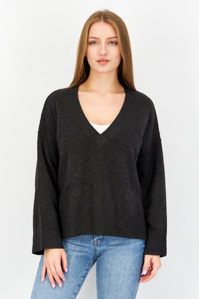 Women V-Neck Knitted Sweater, Charcoal