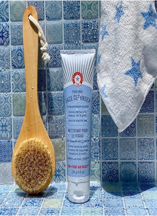 First Aid Beauty Pure Skin Face Cleanser 56.7g /2 FL oz