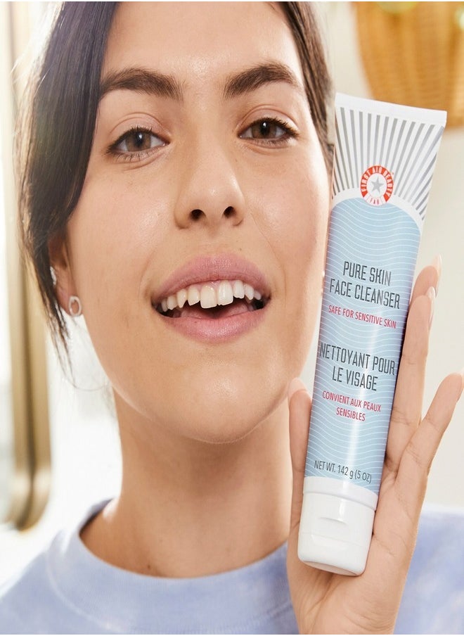 First Aid Beauty Pure Skin Face Cleanser 56.7g /2 FL oz