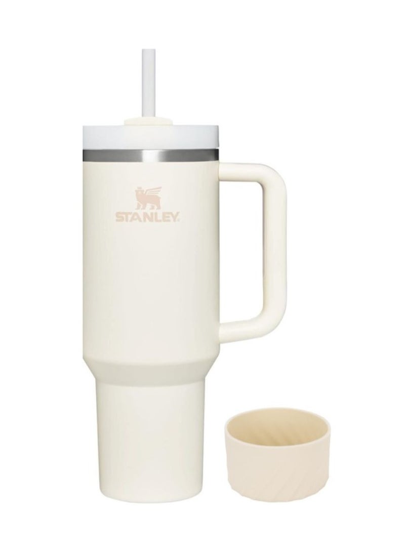 Stanley Quencher H2.0 FlowState Stainless Steel Vacuum Insulated Tumbler with Lid and Straw, Paired with Non-Slip Silicone Cover, Great for Water, Iced Tea or Coffee, Smoothie and More, 40 OZ