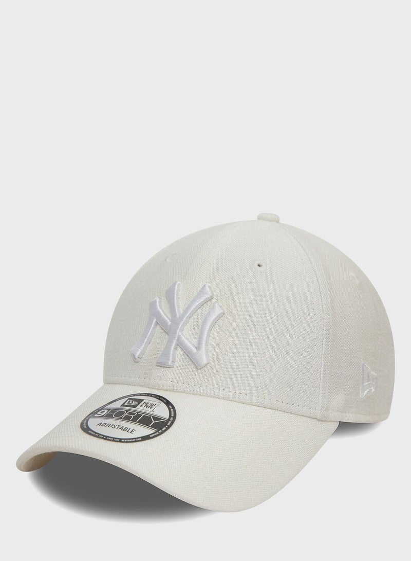 9Forty New York Yankees  Cap