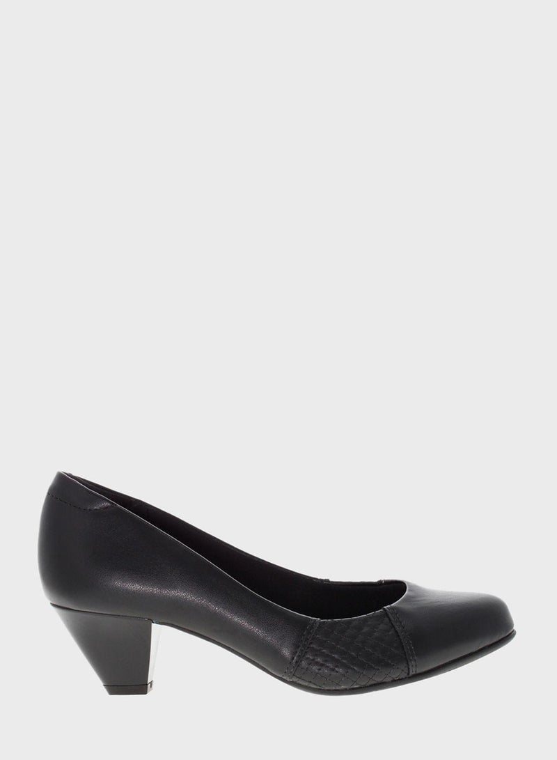 Classic Pumps for Women – Comfortable Office Shoes & Casual Footwear for Ladies | Slip-On Low Heel Design | Stylish Formal Shoe for Girls | Ideal for Work, Events & Everyday Wear