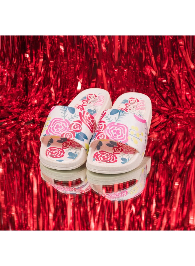 Roses Print Everyday Wear Eco-Friendly Pvc Slides For Girls Lightweight Easy To Wash And Anti-Slip Soles