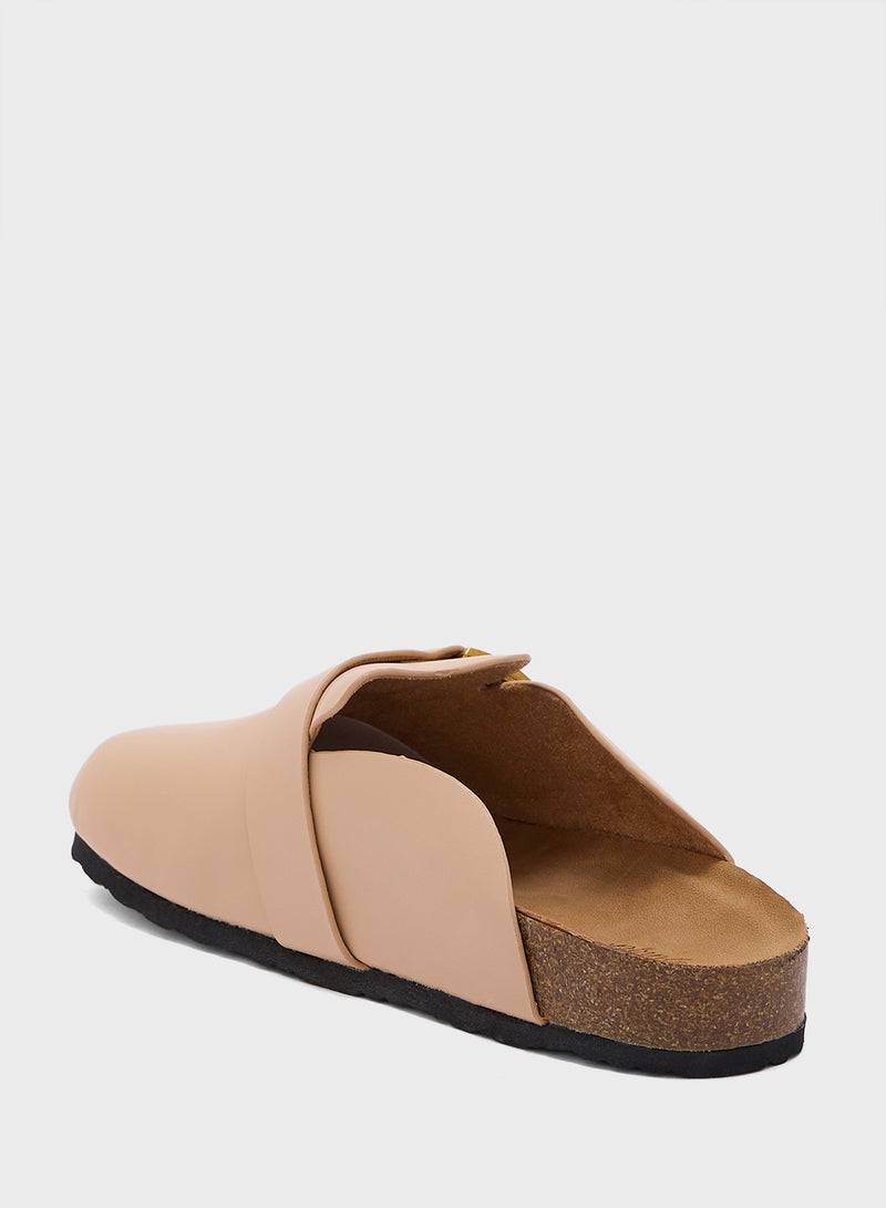 Oversized Buckle Detail Clog Sandal