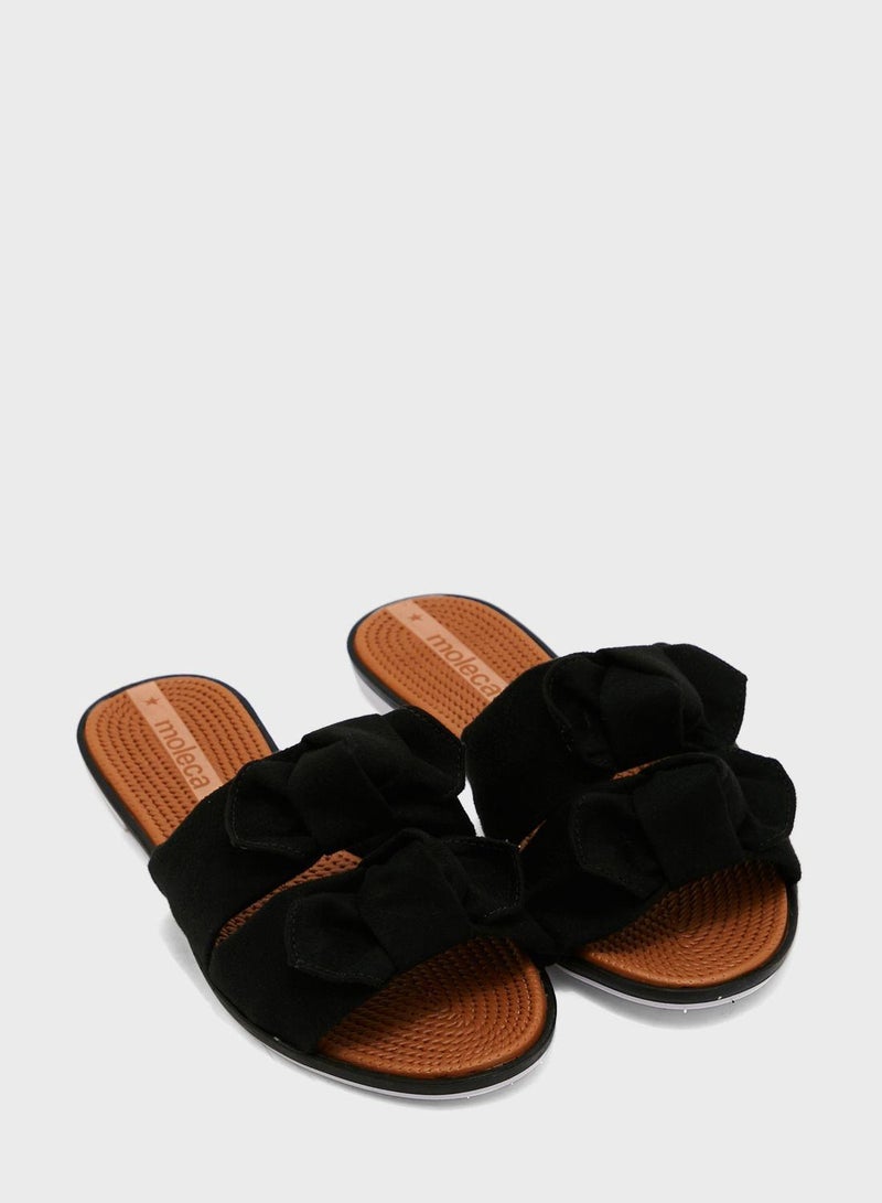 Jadey Flat Sandals