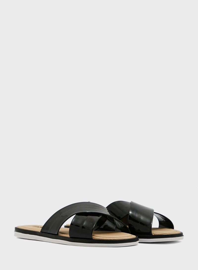 Casual Cross Strap Flat Sandals