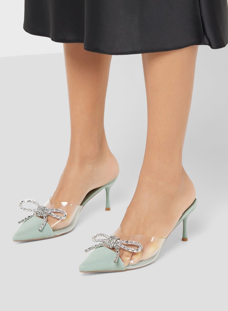 Diamante Bow  Detail Pump