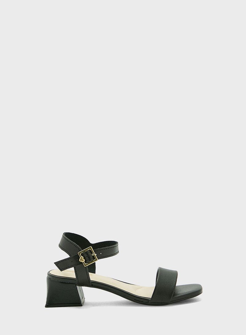 Youth Micha Back Strap Sandals