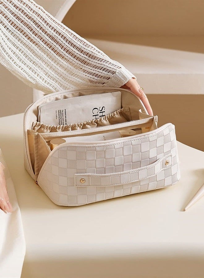 Travel Makeup Bag,Large Capacity Cosmetic Bags for Women,Waterproof Portable Pouch Open Flat Toiletry Bag Make up Organizer with Divider and Handle (Plaid-White)