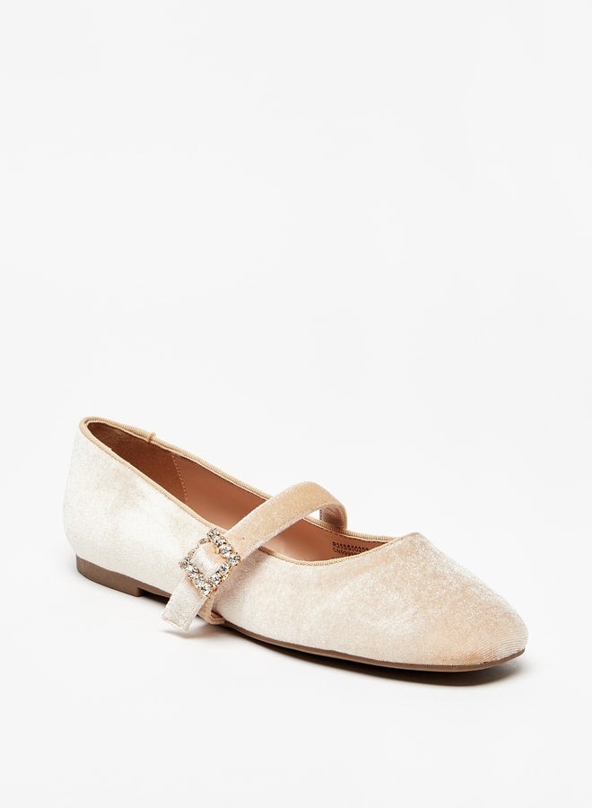 Women's Textured Ballerina Shoes with Buckle Accent