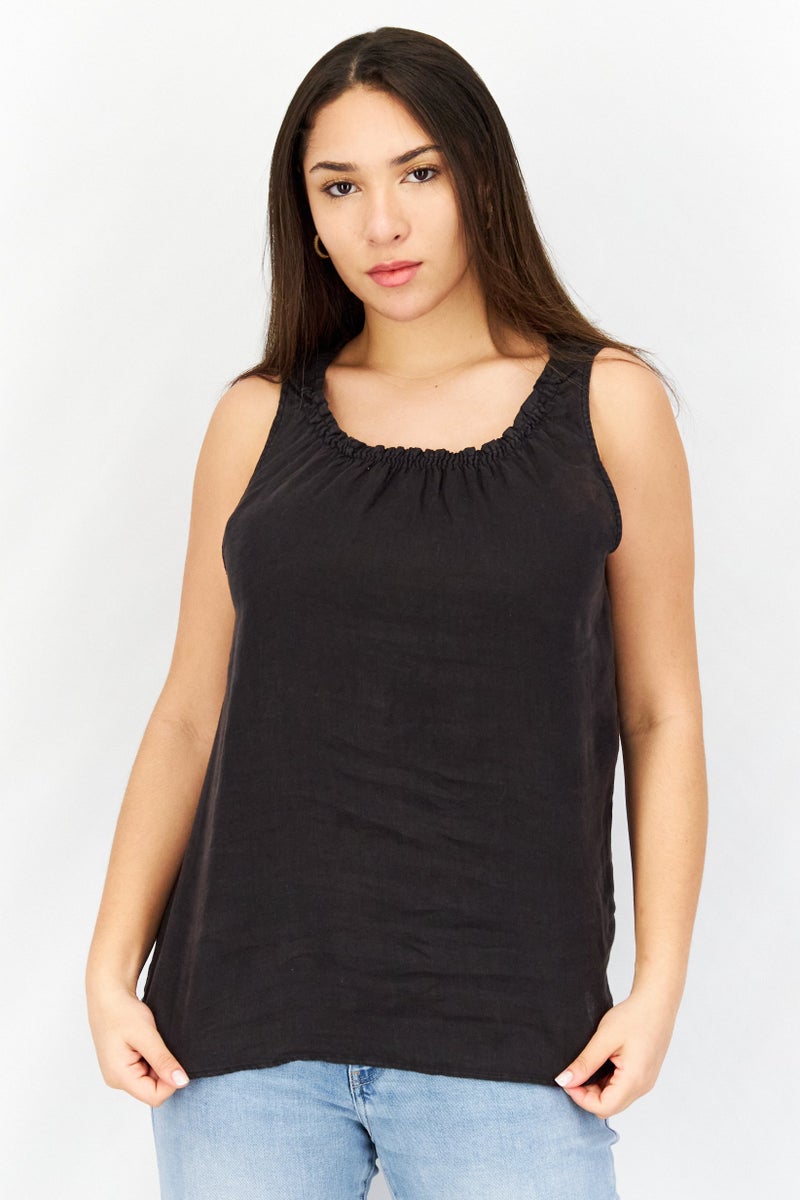 Women Round Neck Sleeveless Plain Top, Black