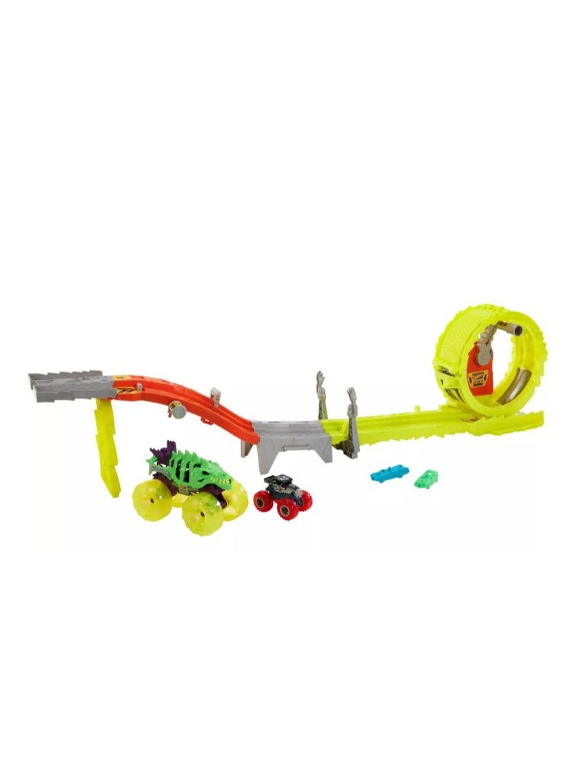 HotWheels Monster Truck Power Smashers - Charge And Chase Challenge