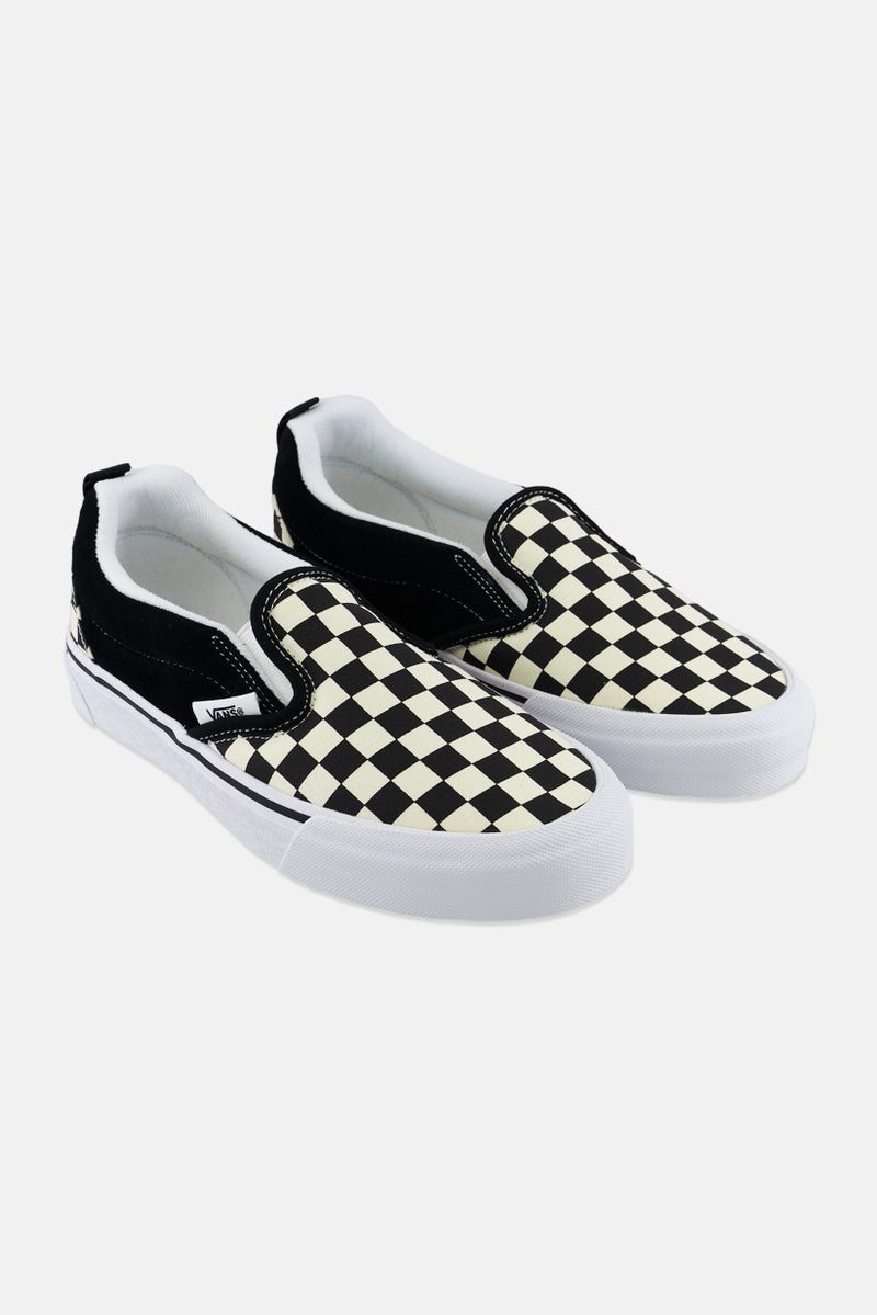 Men Knu Slip On Casual Shoes, Black/White