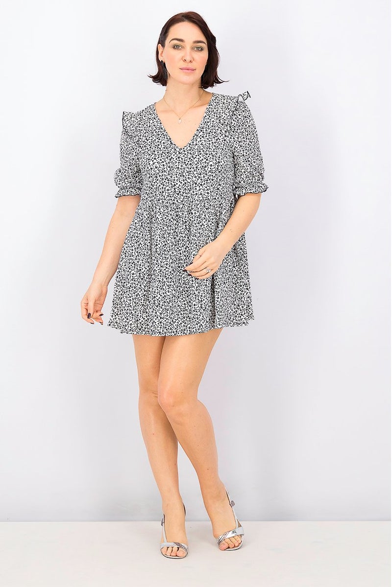 Women Petite Printed Ruffle Sleeve Mini Dress, Black and White