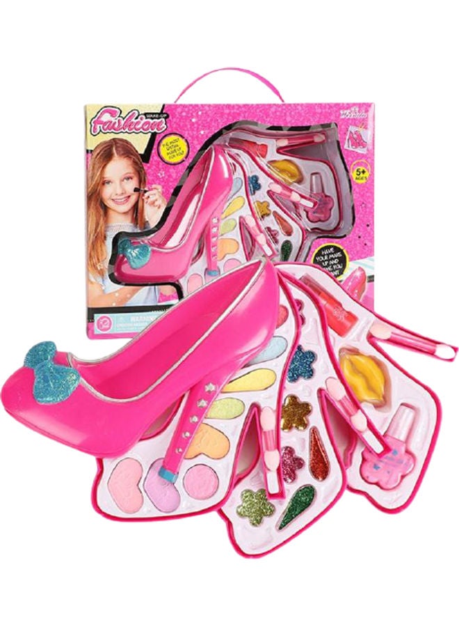 Fashion Girl Game in The Form Of Shoes Makeup Game