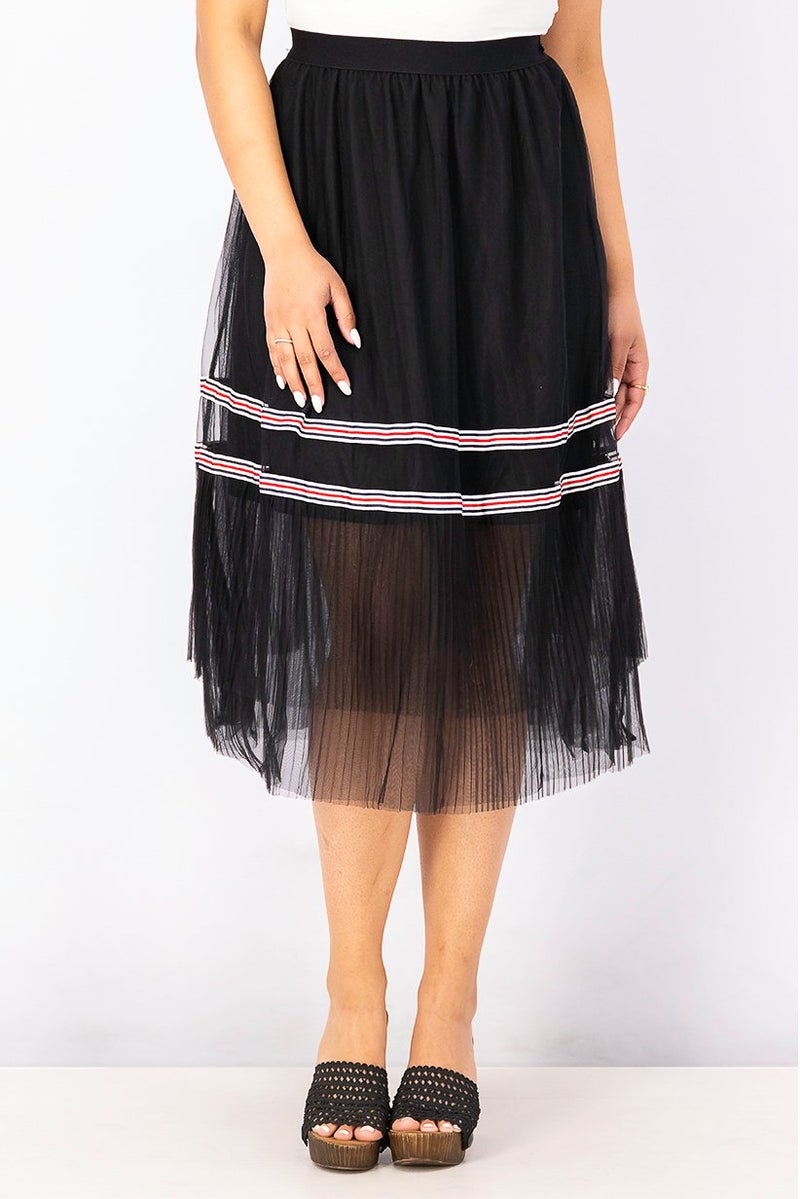 Women Textured Pull On Midi Skirt, Black