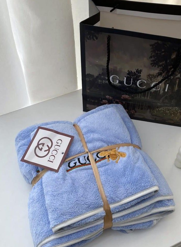 2 In 1 Towel Set Soft And Comfy Towel Set Bath Towel 70*145 Cm Face Towel 35*35 Cm  3 Set  - Light Blue