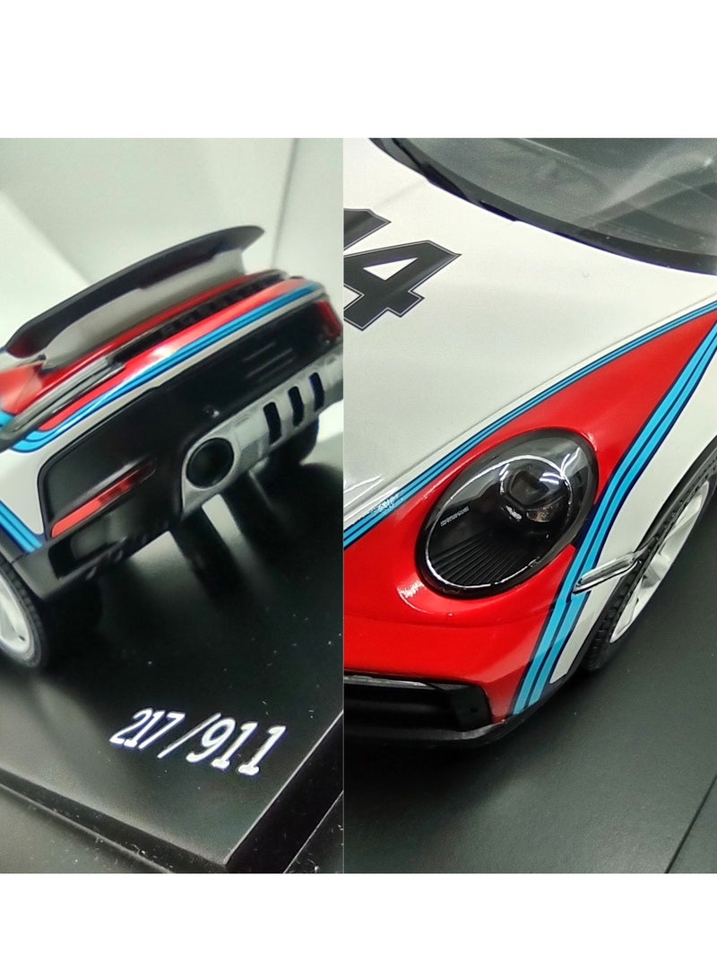 Porsche 911 Dakar Martini