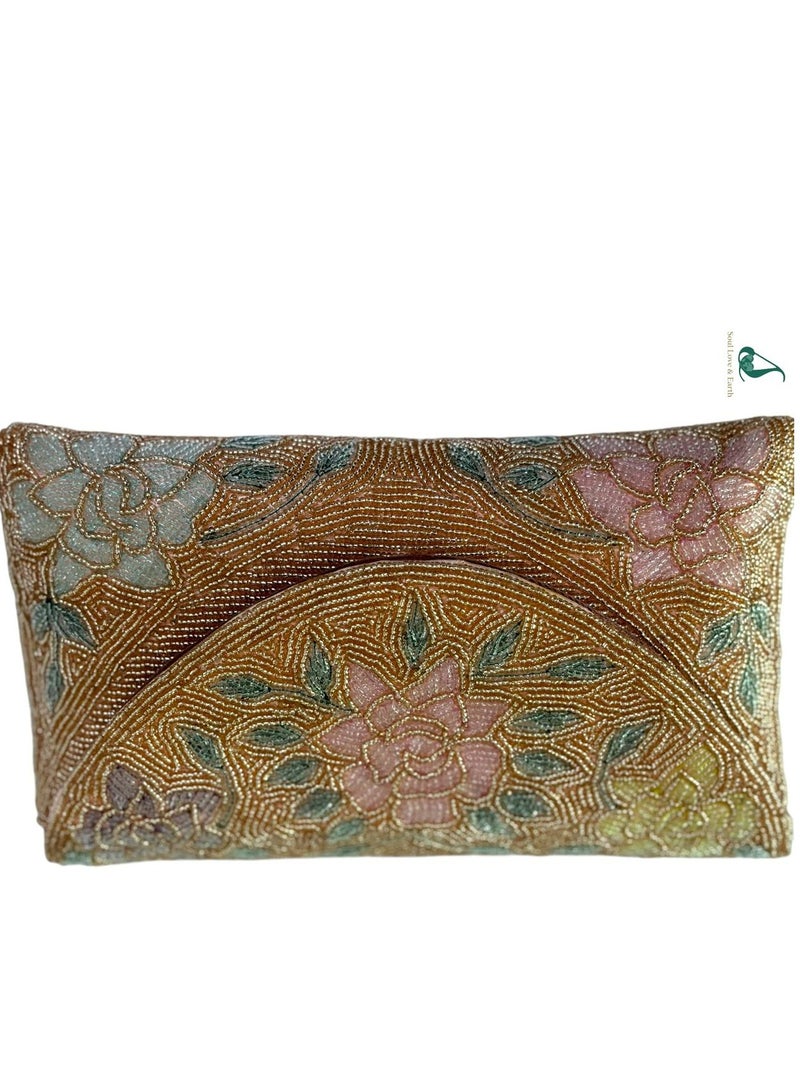 Hand Clutch Bag – A Statement of Style & Functionality