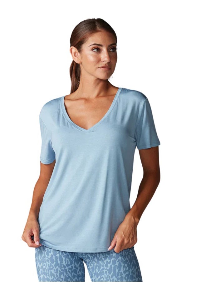 EVERYDAY V-NECK TEE SKY SMALL