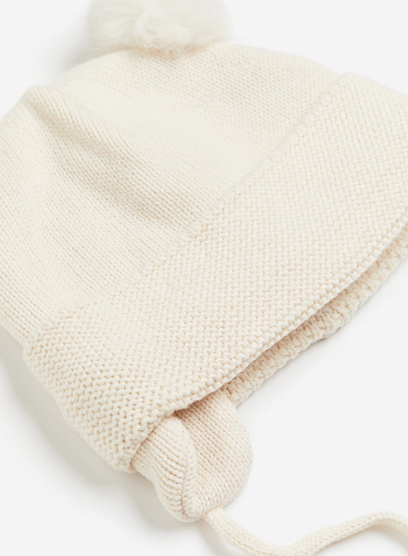 Fleece-Lined Beanie With Earflaps