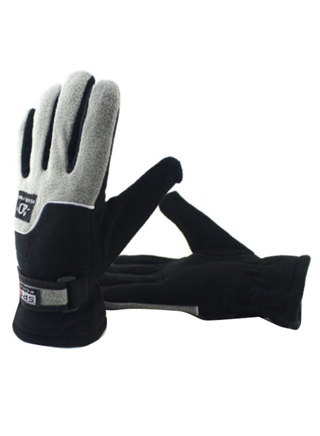 Pair Of Anti-Skid Outdoor Climbing Gloves One Size