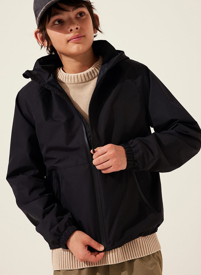 Water-Repellent Windbreaker