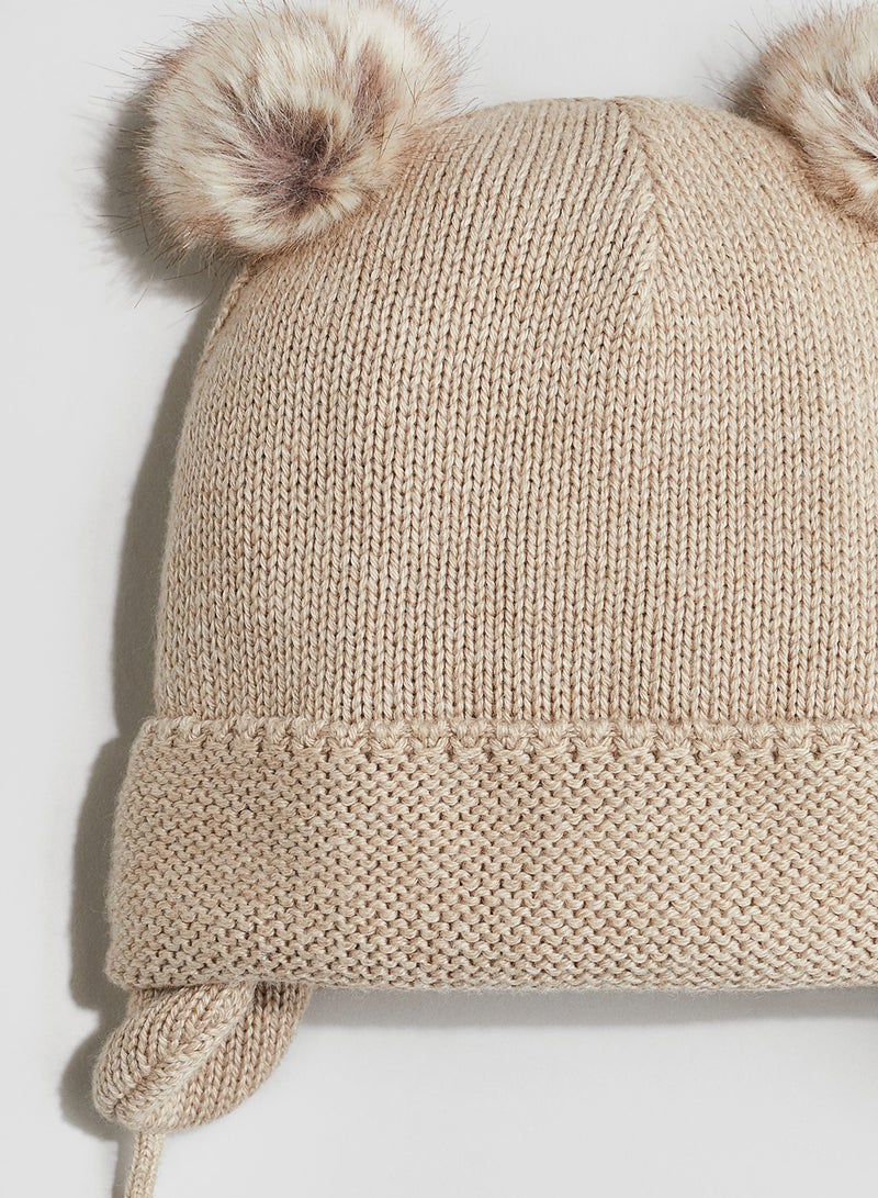 Fleece-Lined Beanie With Earflaps