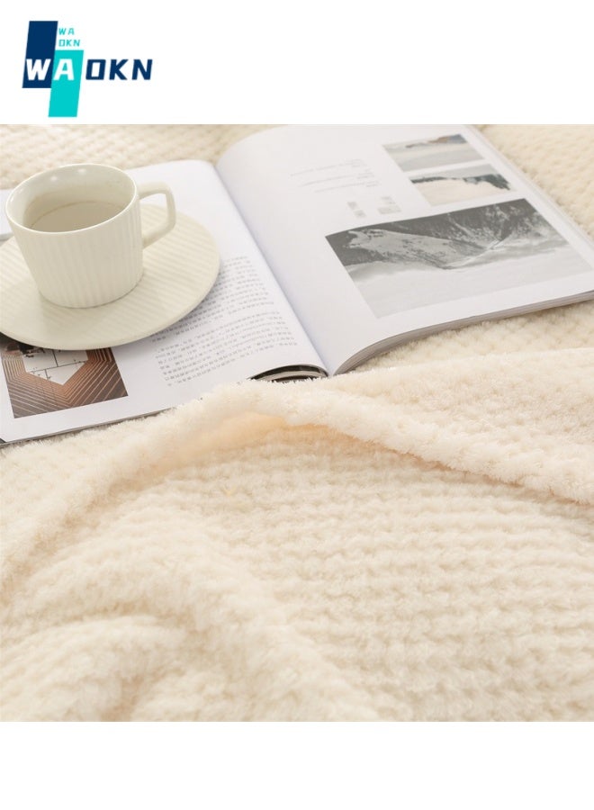 Soft Plush Blanket, 150x200cm Polyester Air-Conditioned Bed Blanket, Thick Fluffy Warm Travel Blanket Double Sided Plush Blanket for Bed, Sofa, Living Room (White)