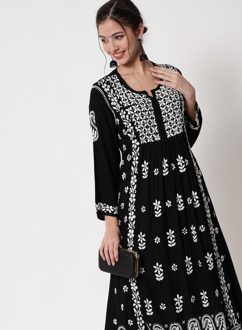 Women Hand Embroidered Chikankari Cotton Kurta-AL3549