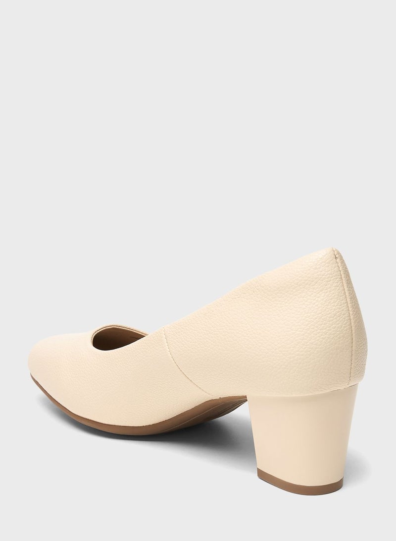 Close Toe Mid Heel Sandals