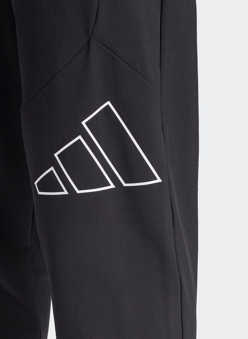 D4T Woven Sweatpants