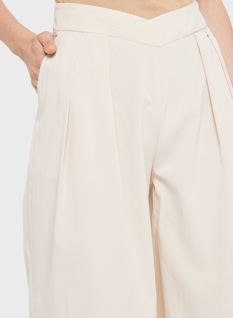 Front Pleat Detailed Pants