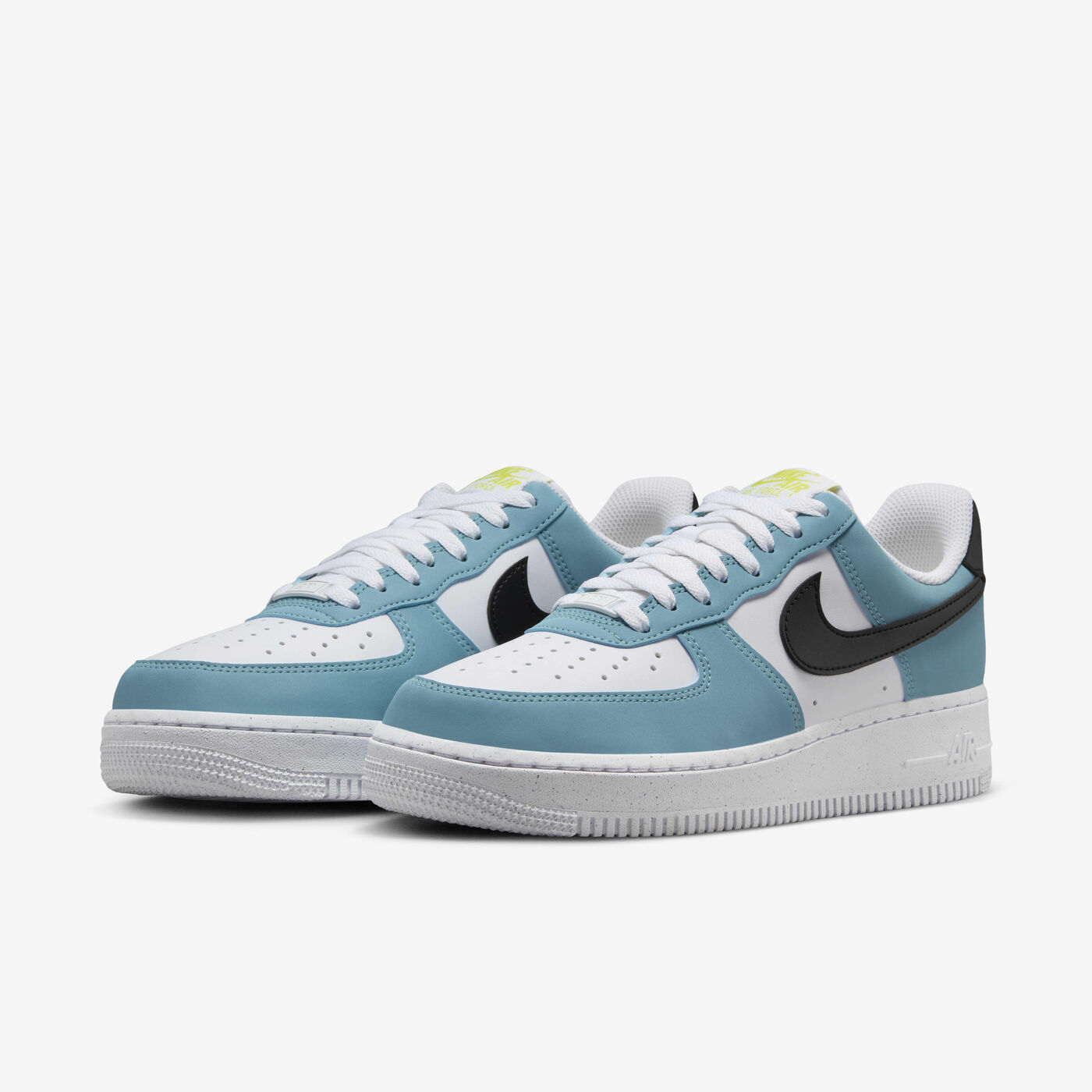 Women's Air Force 1 '07 Shoes