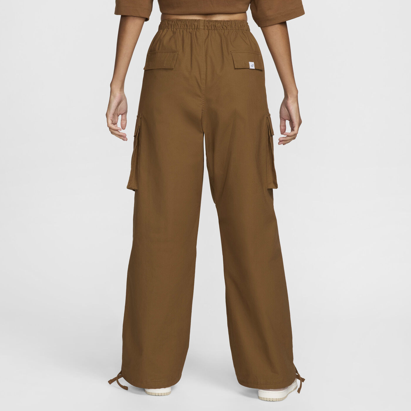 Women's Sportswear Mid-Rise Oversized Cargo Trousers