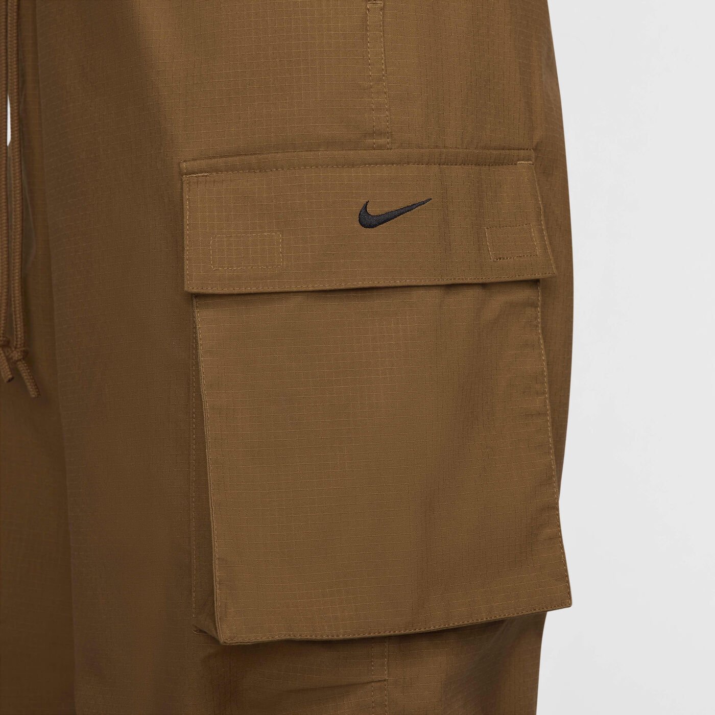 Women's Sportswear Mid-Rise Oversized Cargo Trousers