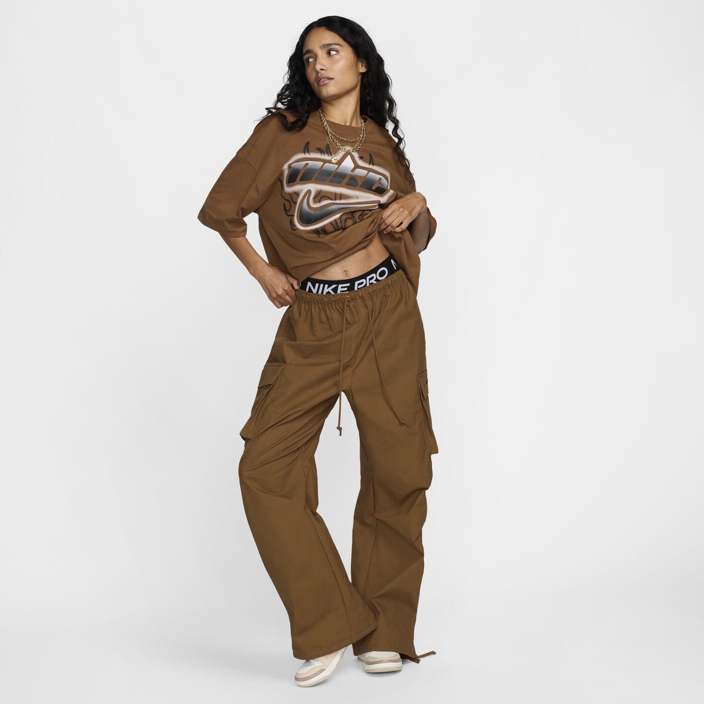 Women's Sportswear Mid-Rise Oversized Cargo Trousers