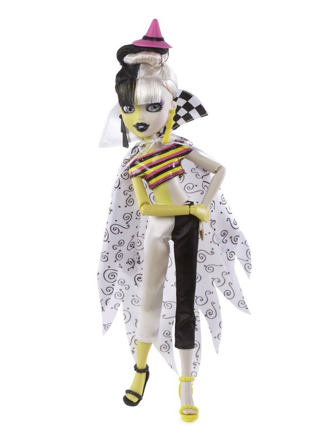 Illaz Switchawitch Doll, Single Pack (Style 1)