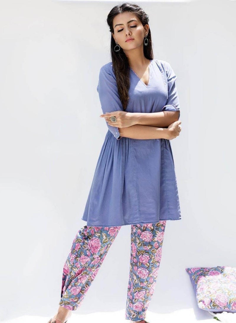 Baiguni Short Kurti And Pants