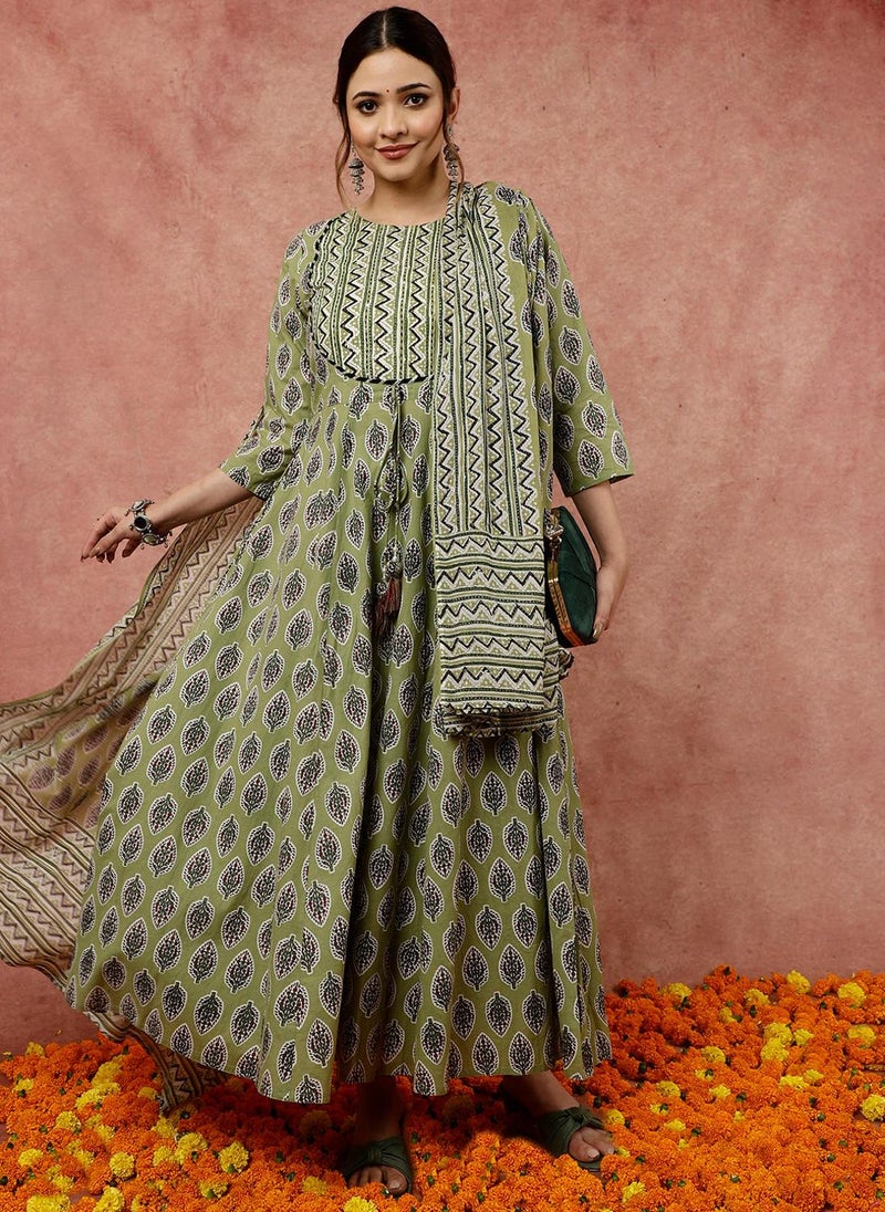 Olive Green Leaf and Chevron Print Flared Kurta Set