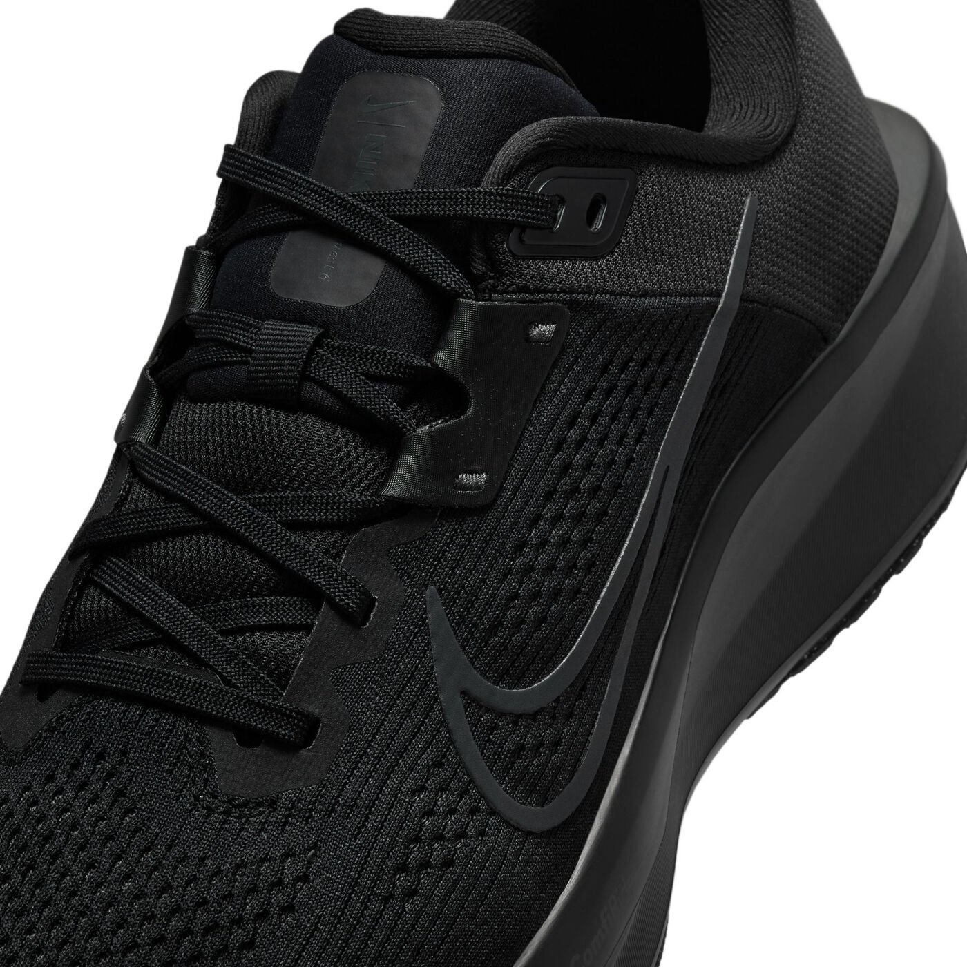 Men's Quest 6 Road Running Shoes