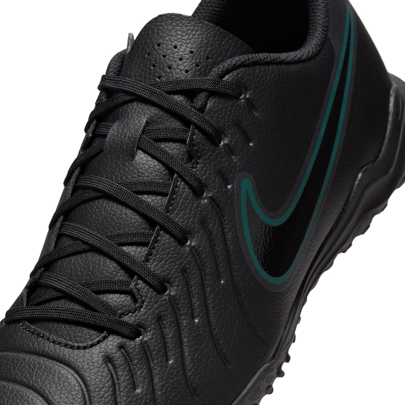 Tiempo Legend 10 Club Turf Football Shoes