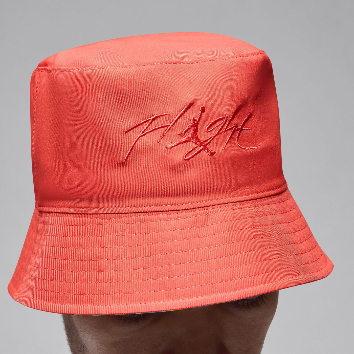 Apex Reversible Bucket Hat