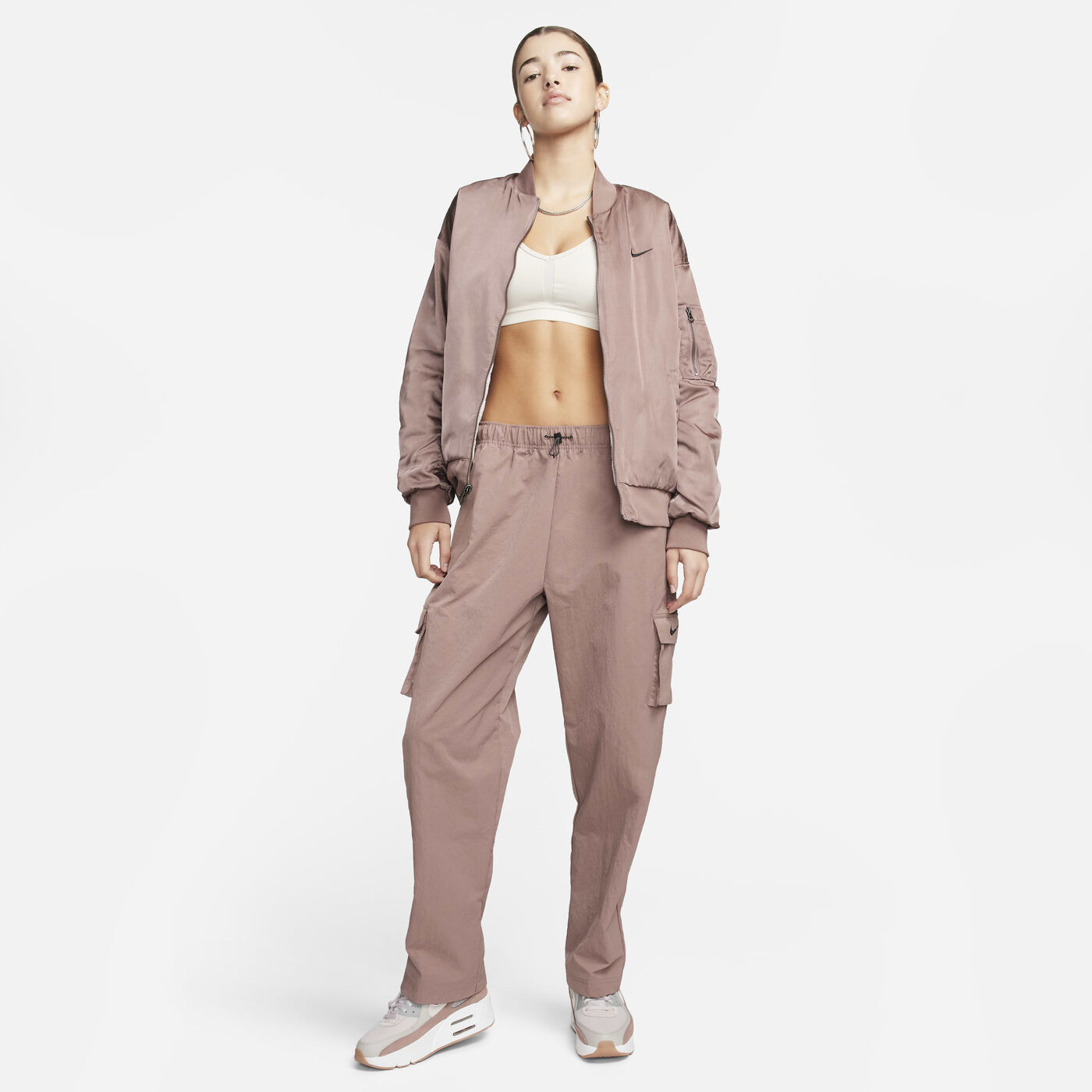 Women's Sportswear Essential High-Rise Cargo Trousers