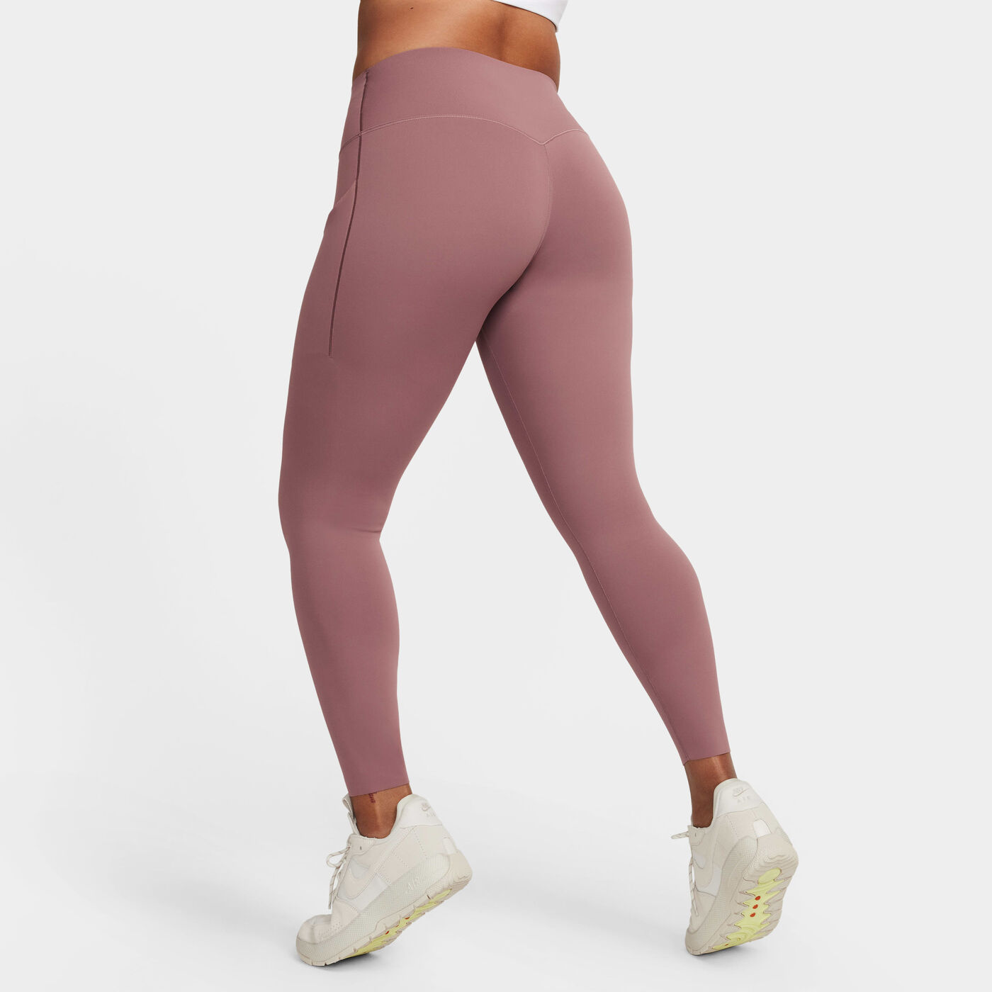 Women's Universa Medium-Support Mid-Rise 7/8 Leggings