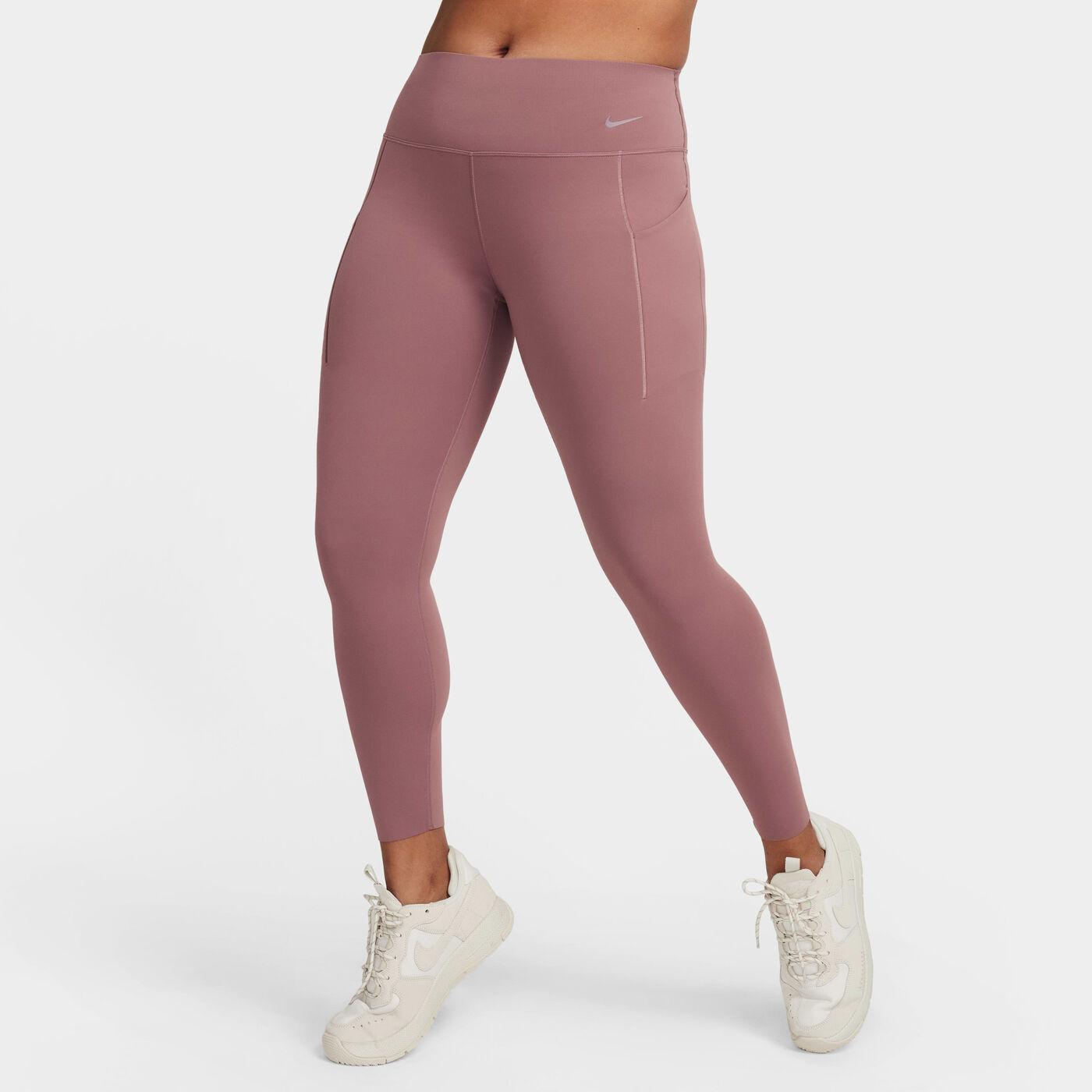 Women's Universa Medium-Support Mid-Rise 7/8 Leggings