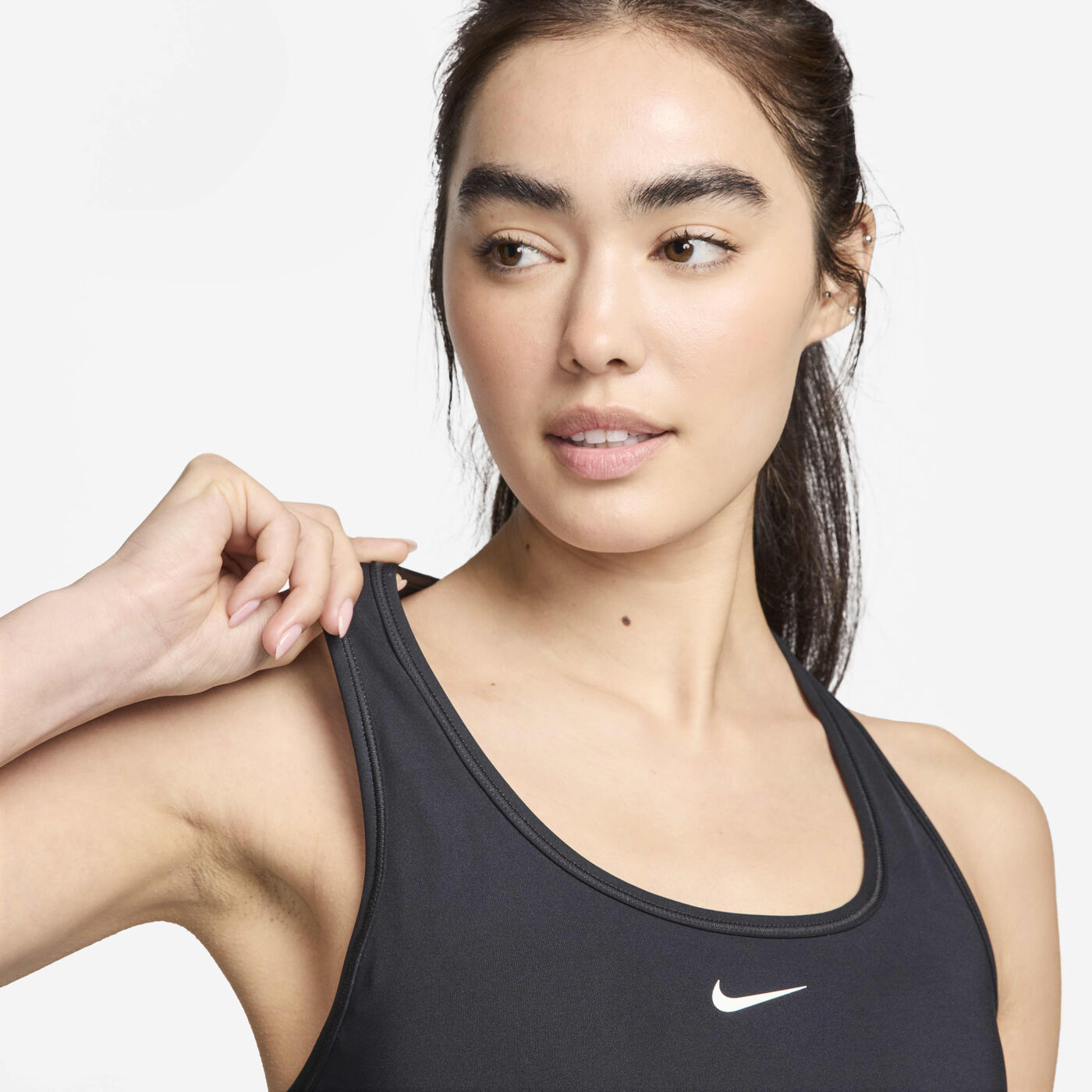 Women's Swoosh Medium-Support Padded Sports Bra