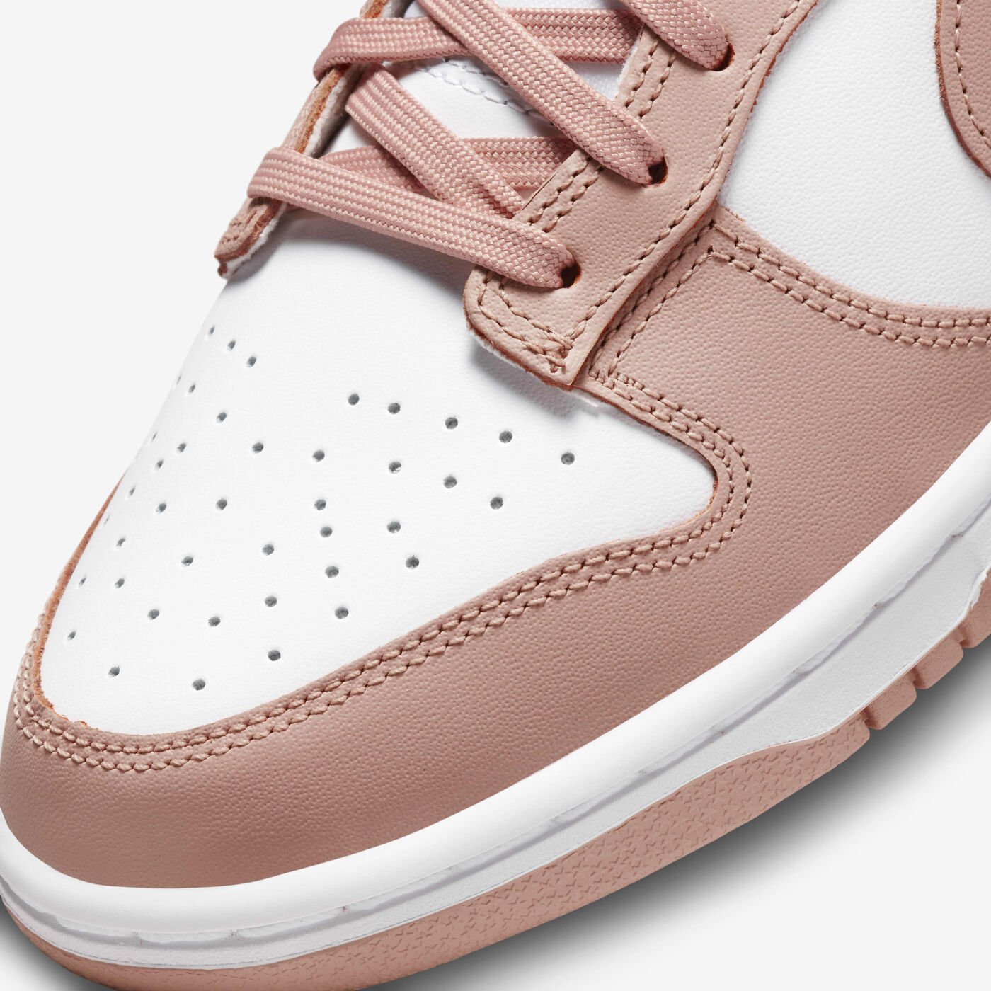 Women's Dunk Low Shoes
