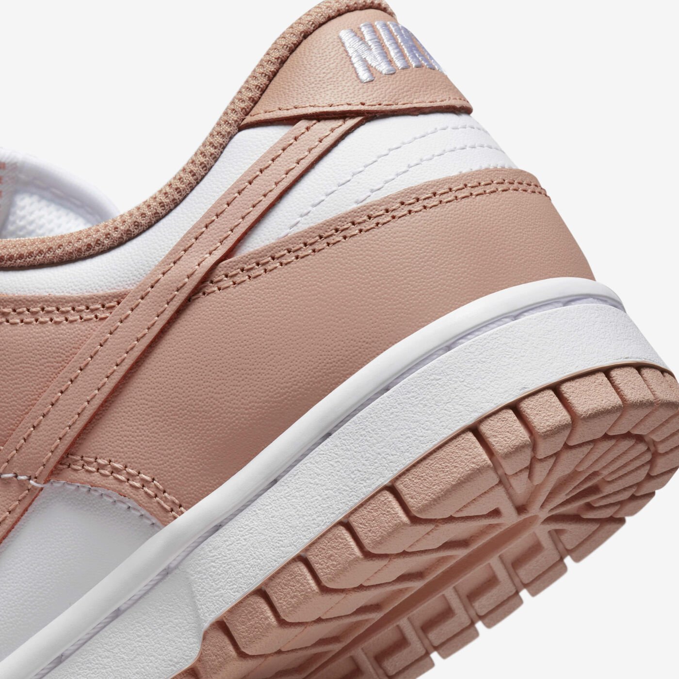 Women's Dunk Low Shoes